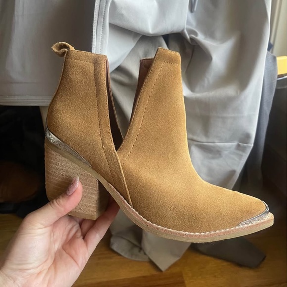 Jeffrey Campbell western booties - Picture 1 of 5
